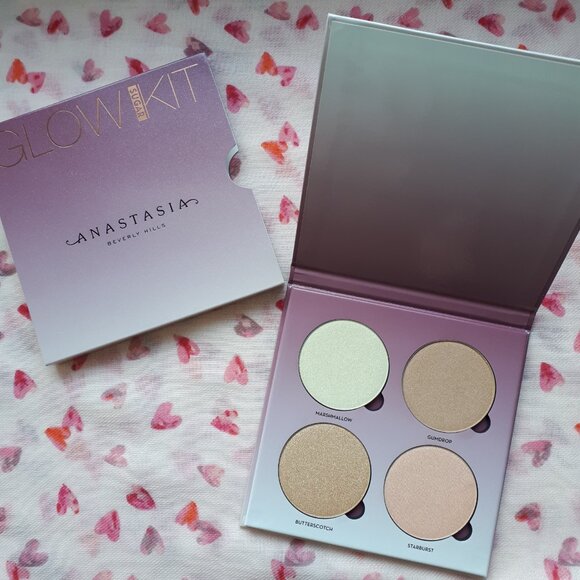 ⭐️HOST PICK⭐ Anastasia Beverly Hills: Sugar Glow Kit - Picture 2 of 15